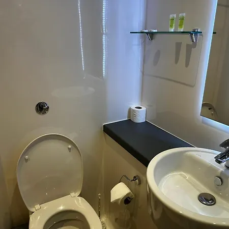 Curraheen Point - Easy Access To Centre Apartamento