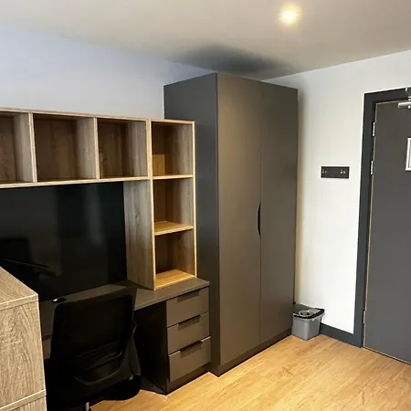 Curraheen Point - Easy Access To Centre * Cork