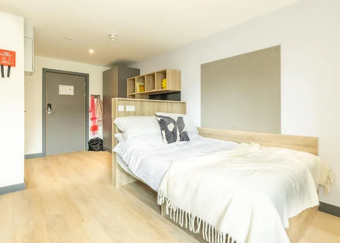 Appartement For Students Only Curraheen Point In *